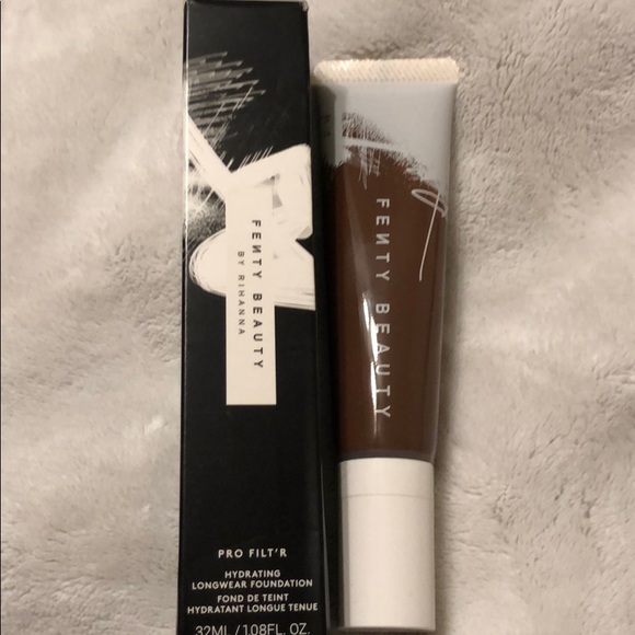 Fenty Beauty Other - Fenty 490 Pro Filt’r Hydrating Foundation
